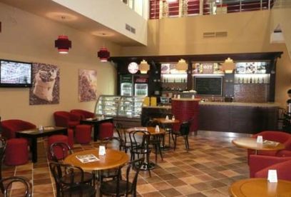 cafe/1490912341_img-0